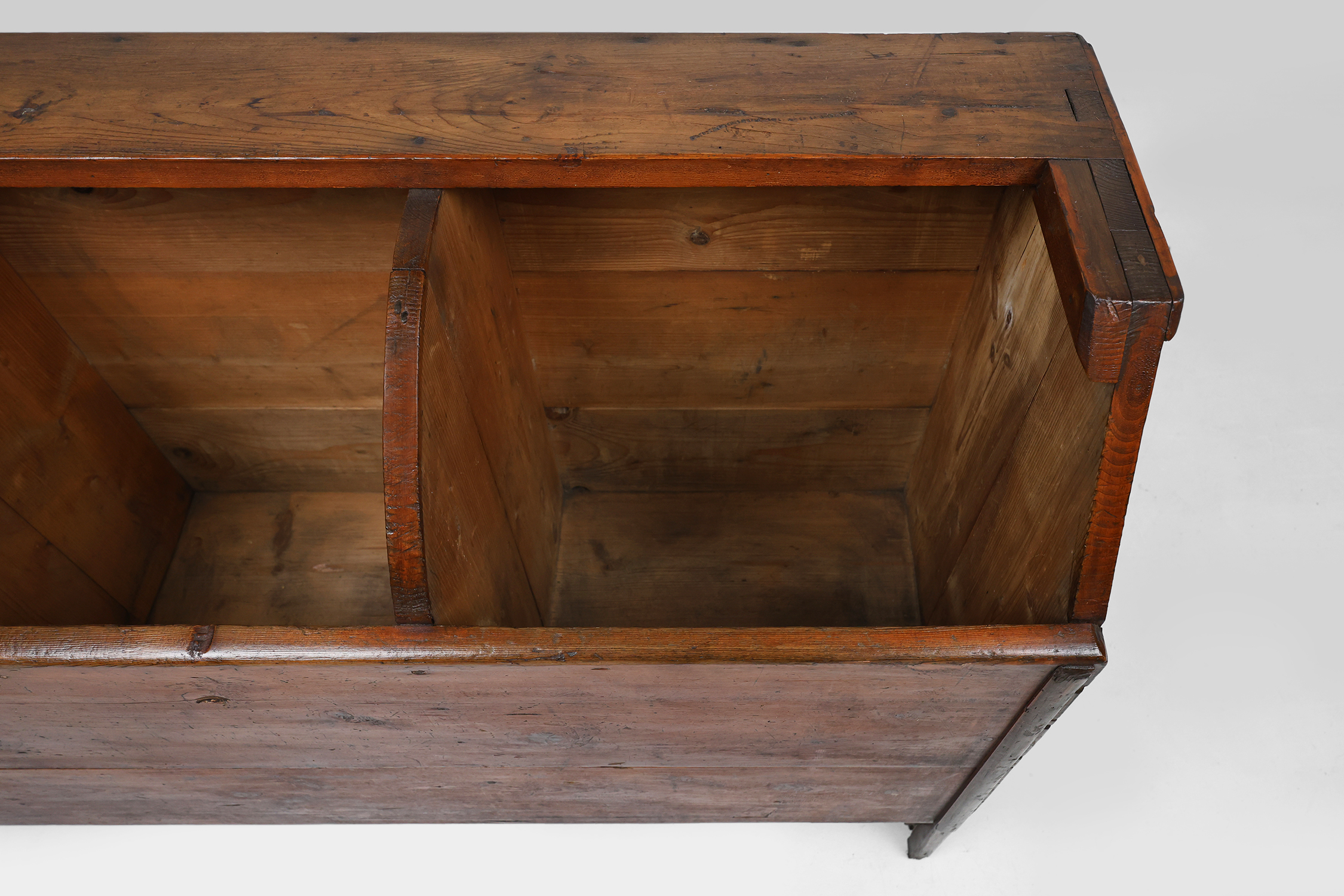 Antique 19th century rustic French trough or alternative storage unit in pine woodthumbnail